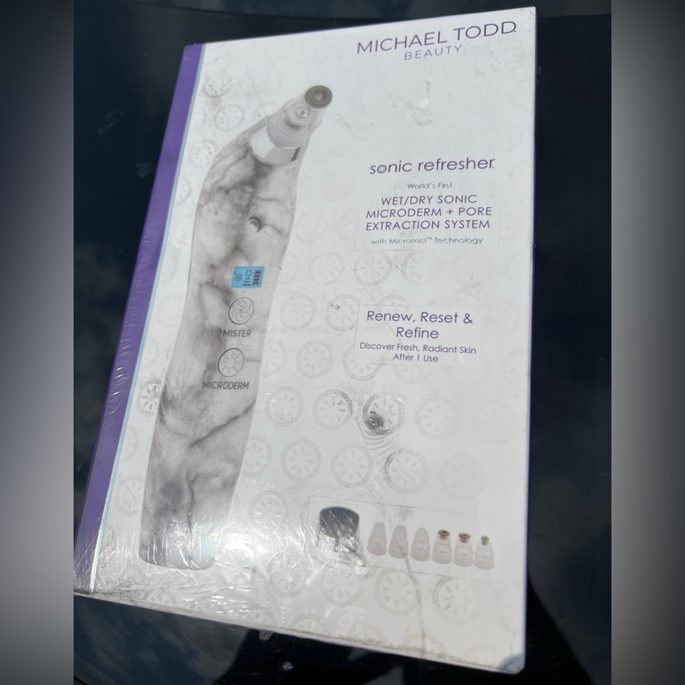 Michael Todd Beauty Sonic refresher